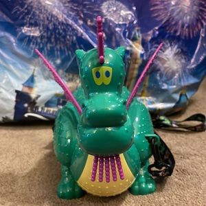 Disneys Elliot Dragon light up popcorn bucket - electrical parade 50th